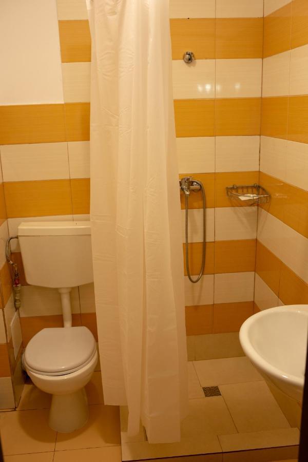 Curtea Brancoveneasca Hotel Constanta Ngoại thất bức ảnh