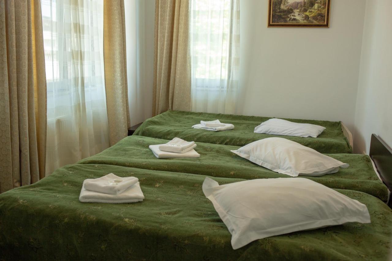 Curtea Brancoveneasca Hotel Constanta Ngoại thất bức ảnh